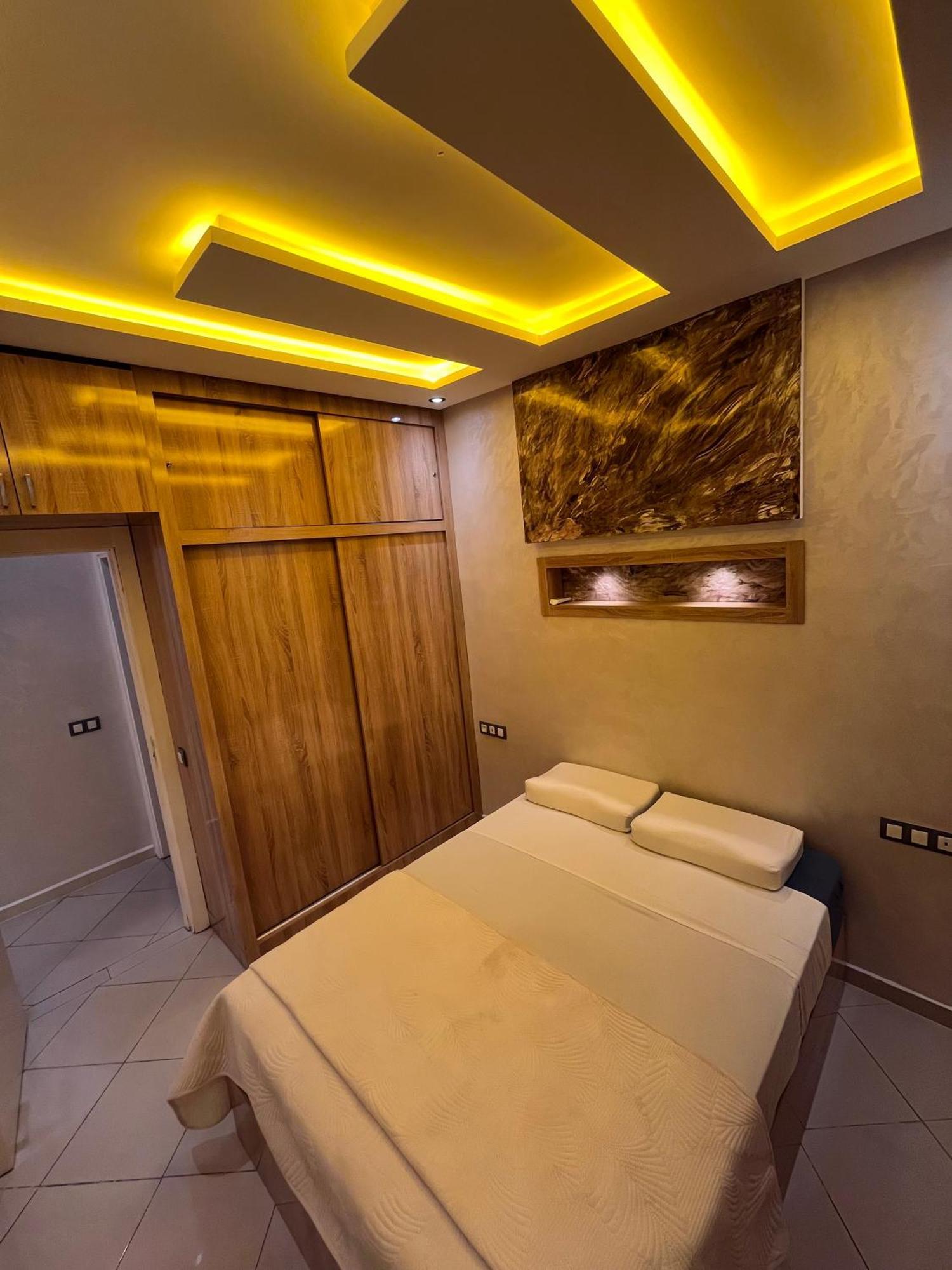 Appartement Renove Avec Style Et Parking Surveille Marrakesh Buitenkant foto