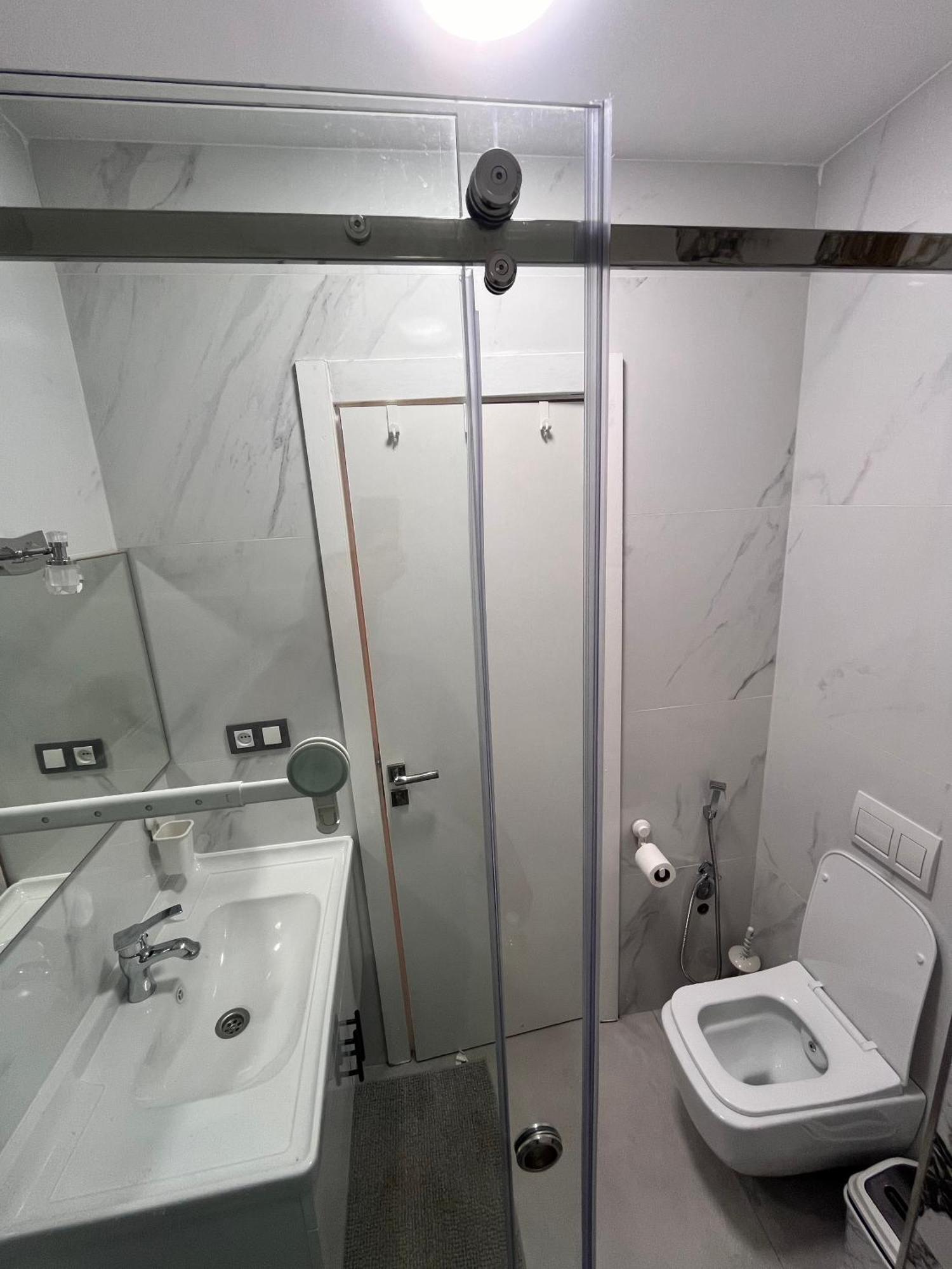 Appartement Renove Avec Style Et Parking Surveille Marrakesh Buitenkant foto